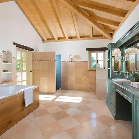 Lou By Interhome Villa *