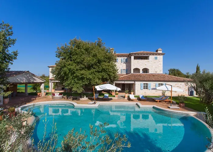 Villa Lou By Interhome Porec